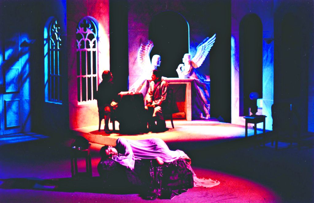 O Corvo, montagem de 2003. Ficou frágil, diz diretor Edson Bueno | Divulgação