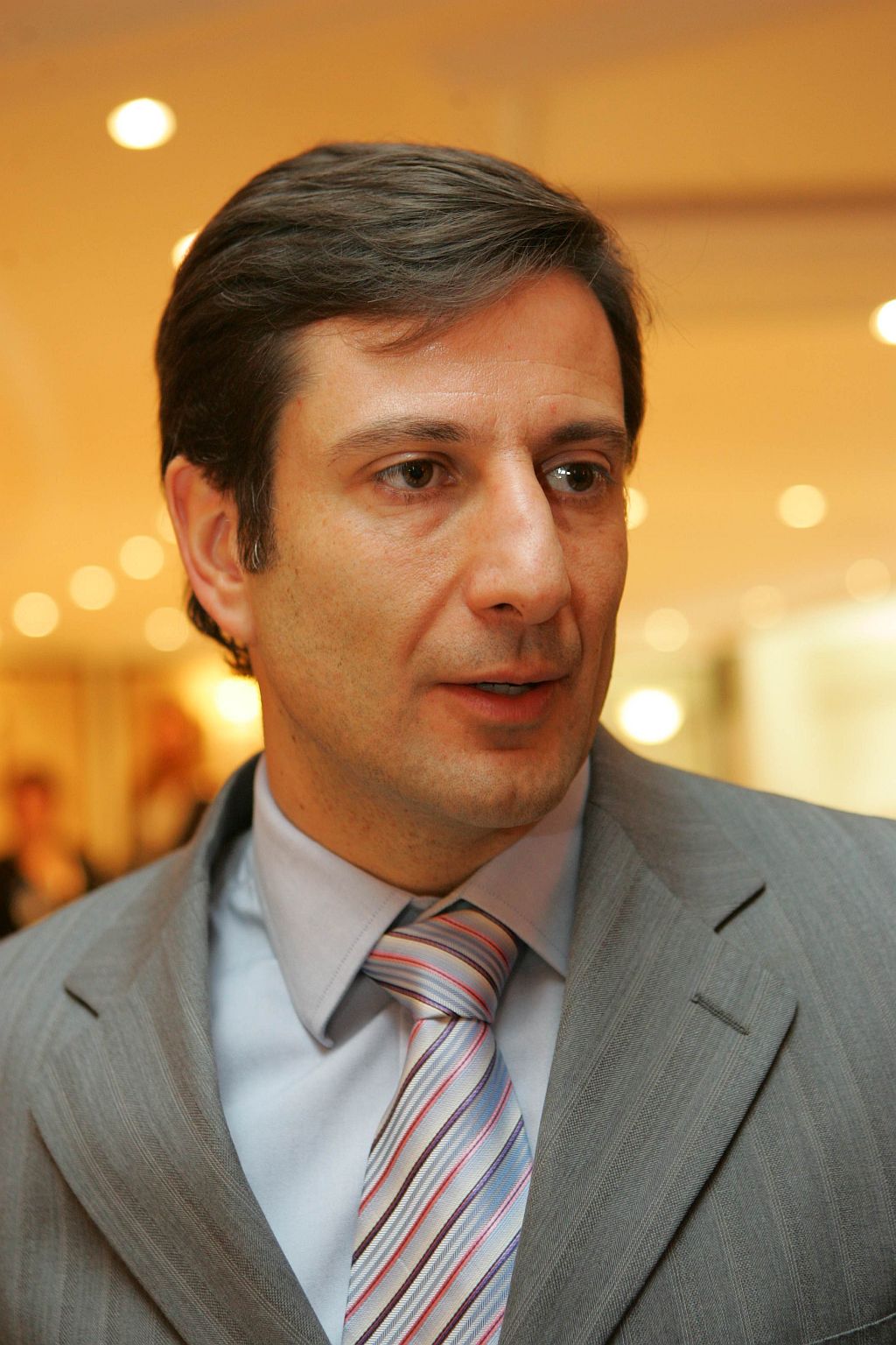 Hoje, 75% da população das classes A e B tem planos de saúde. Nos segmentos C e D, essa participação é de 33%. Portanto, ainda temos um grande potencial nesse mercado. Cassio Zandoná, superintendente da Amil Paraná | Aniele Nascimento/Gazeta do Povo