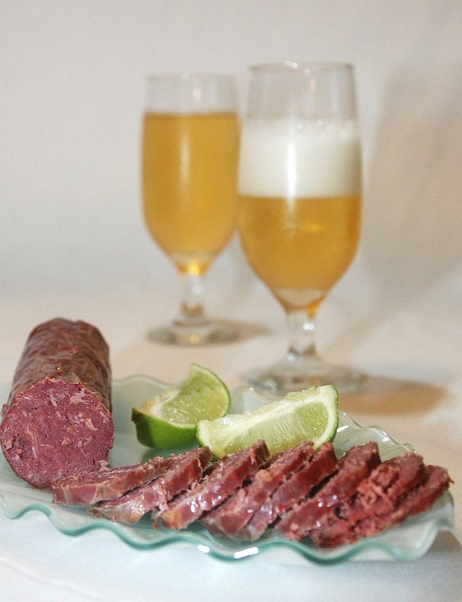 O salame de avestruz é rico em ômegas 3 e 6 |