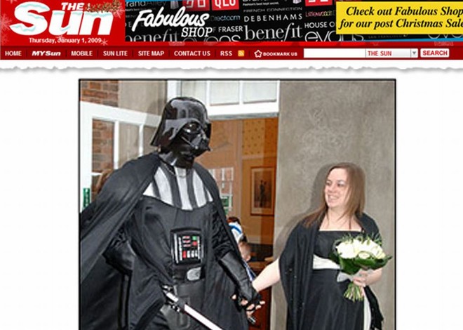 Graham Curson usou fantasia de Darth Vader em seu casamento | Reprodução / The Sun