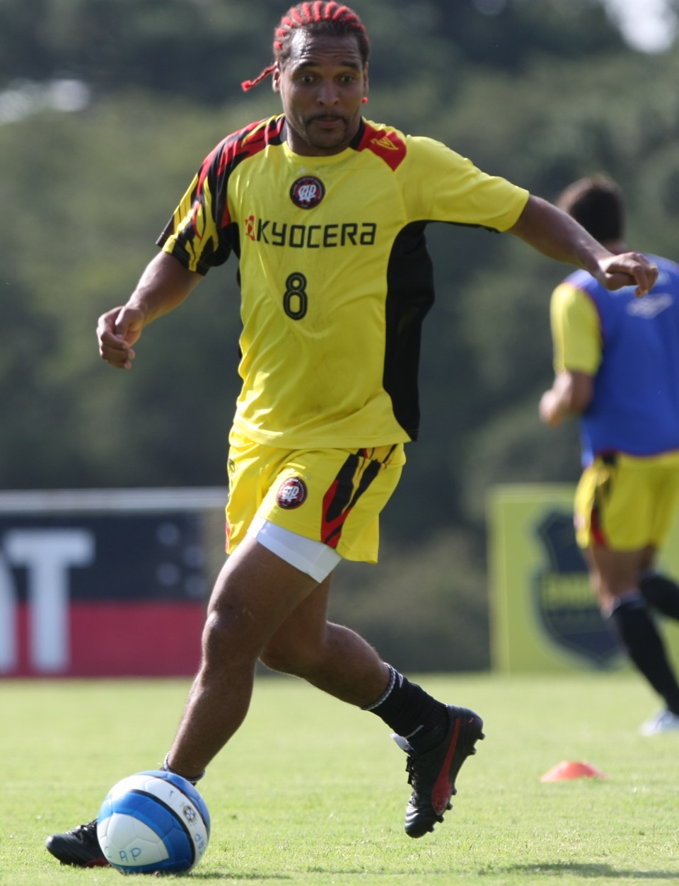 Se time japonês aceitar parcelamento, Claiton pode chegar em Curitiba já nesta quarta-feira | Antônio Costa / Gazeta do Povo