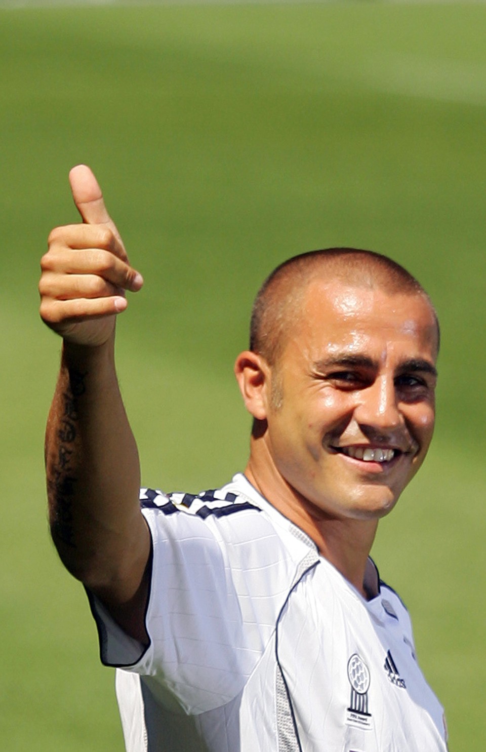 Fabio Cannavaro recebe críticas por ter dito que é contra o casamento gay | Pedro Armestre / AFP