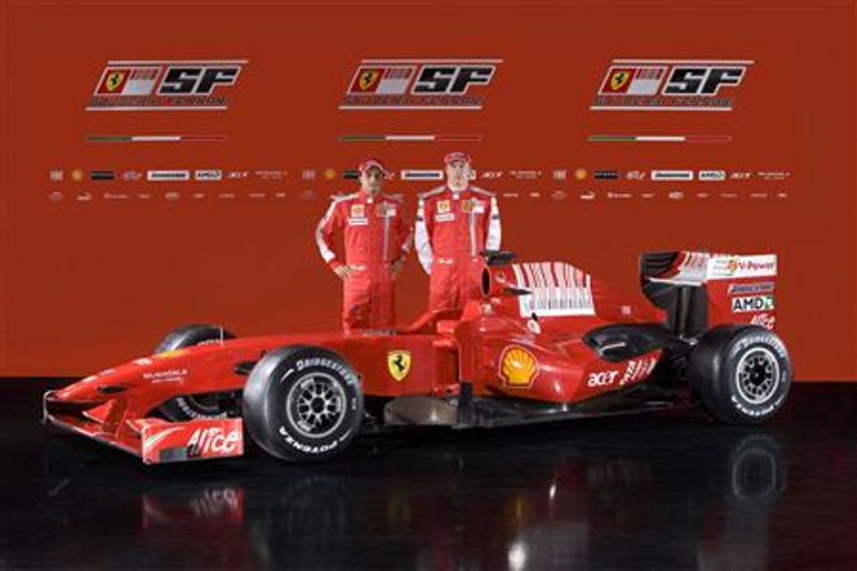 Ferrari apresenta o modelo 2009 e fala em cautela | Ferrari S.p.A./Handout / Reuters