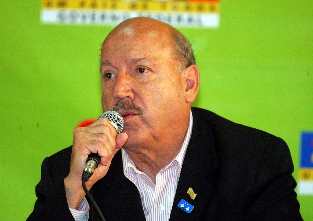 "A autoestima dos catarinenses ganhou alento com o carinho e a solidariedade de pessoas de todos os quadrantes" |