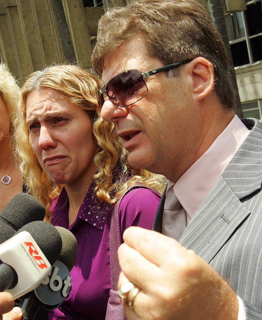 Ana Cristina e o advogado chegam ao Fórum de Guarulhos | André Lessa/AE