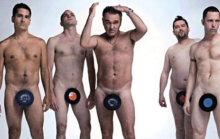 Morrissey e sua banda posaram pelados para divulgar single | Reprodução