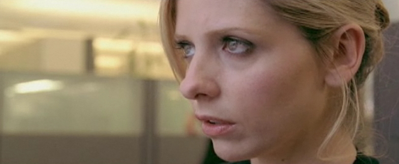 Sarah Michelle Gellar interpreta Verônica no filme "Verônica Decide Morrer" | Reprodução/Trailer do Filme