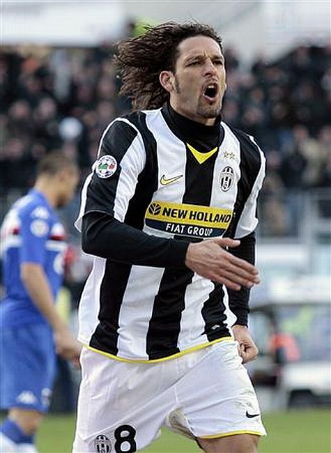 Amauri não esconde gratidão que tem pelos momentos vividos no Palermo | Alessandro Garofalo / Reuters