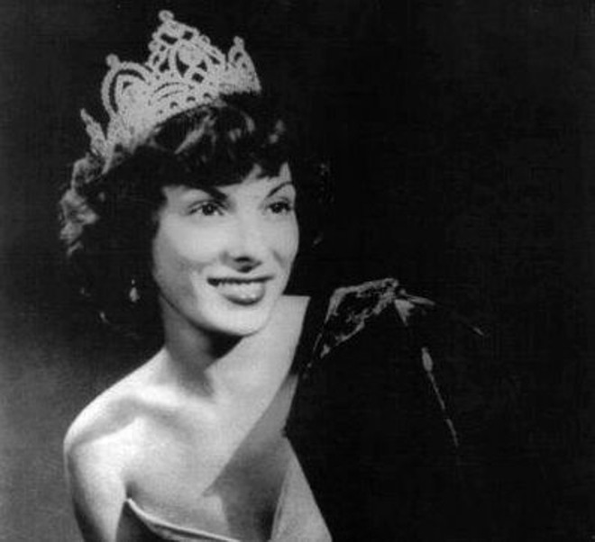 Coroa e cetro: rivalidade | 