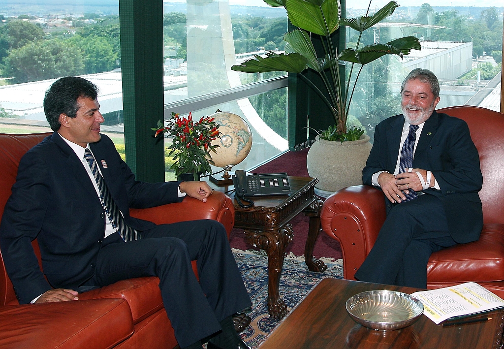 Beto e Lula: clima descontraído e convite para o presidente visitar Curitiba | Ricardo Stucker/ABr