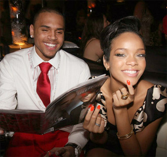 Rihanna e o cantor Chris Brown | Reprodução