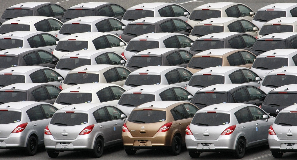 Pátio de fábrica da Nissan no Japão: corte de 20 mil vagas ao redor do mundo | Toru Hanai/Reuters