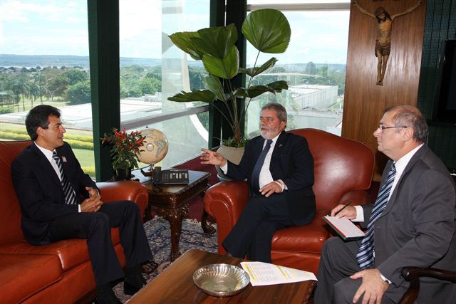 O ministro do Planejamento, Paulo Bernardo, também participou do encontro com Lula e Richa | Ricardo Stuker - Prefeitura de Curitiba