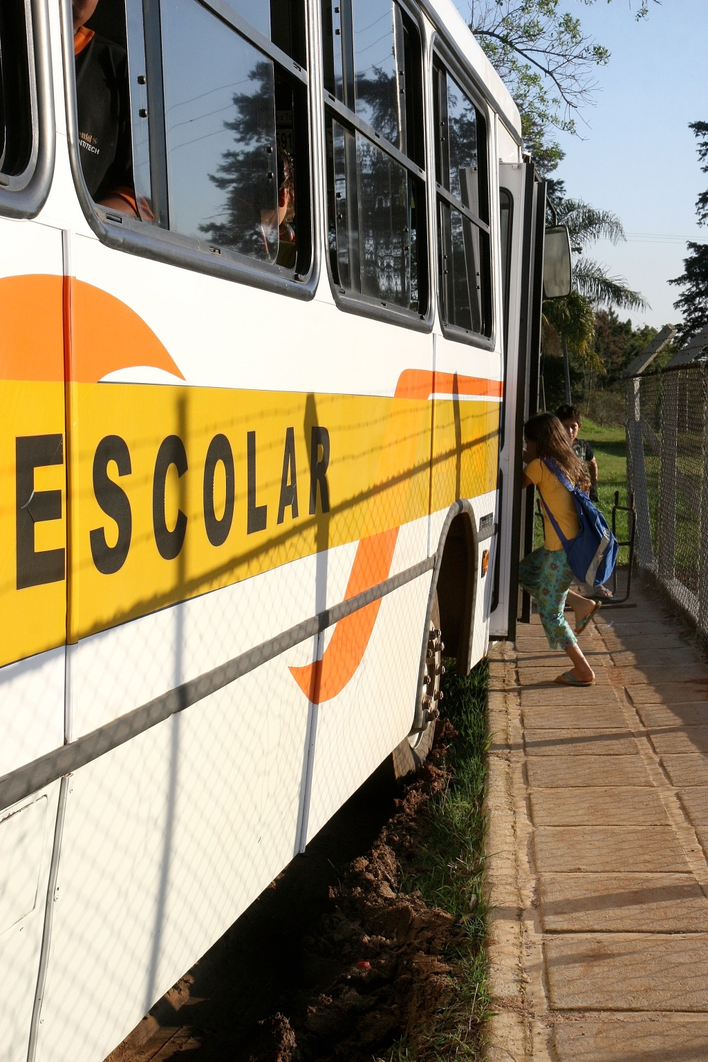Veículos que fazem o transporte escolar e que apresentam irregularidades podem ser multados em até R$ 473,40 | Soraia Sakamoto/Gazeta do Povo