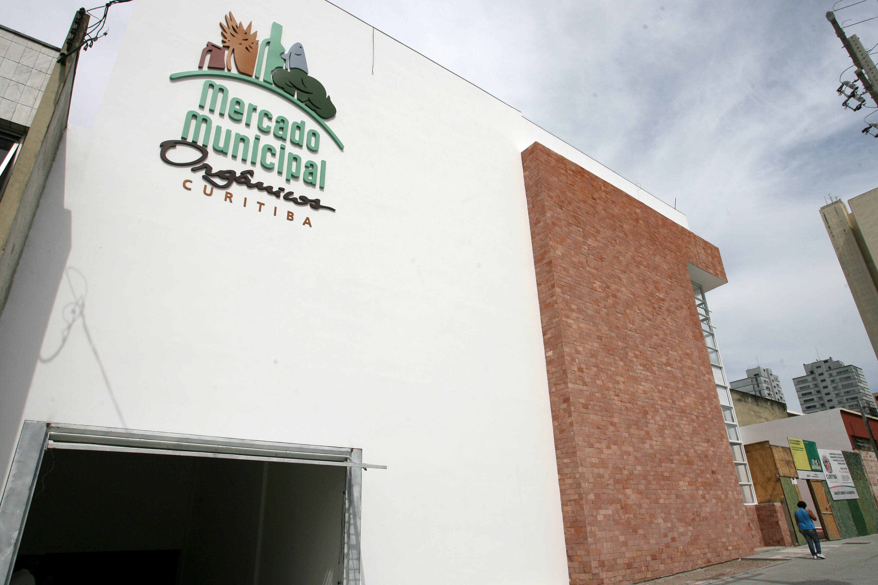 Prédio fica ao lado do Mercado Municipal de Curitiba, no Centro | Luiz Costa/SMCS