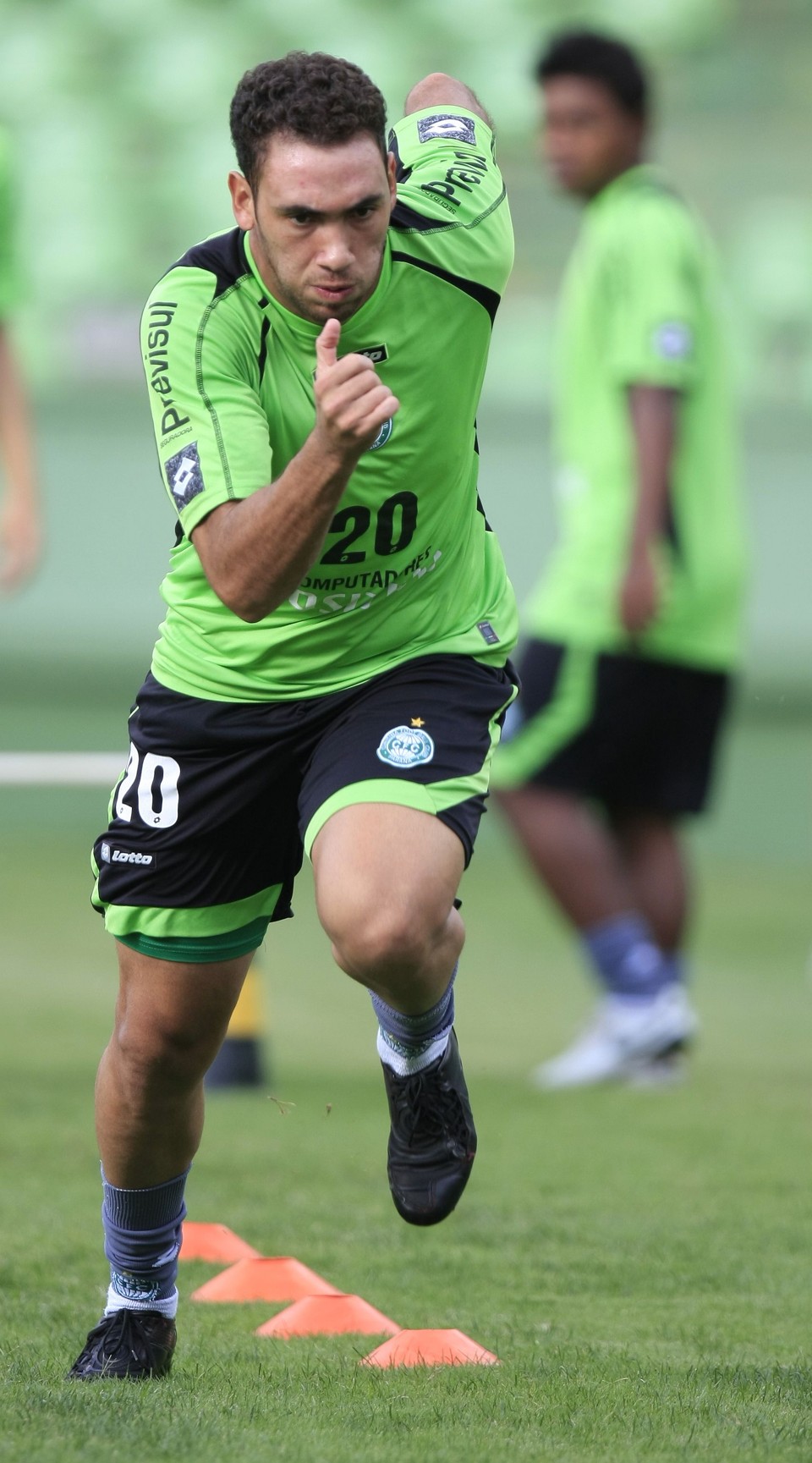 Mancha deve se apresentar ao Santos dia 12 de julho | Giuliano Gomes / Gazeta do Povo