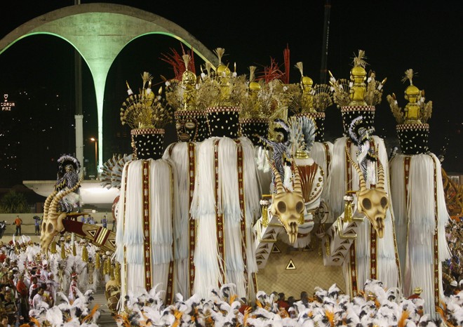 O desfile do Salgueiro empolgou o público |