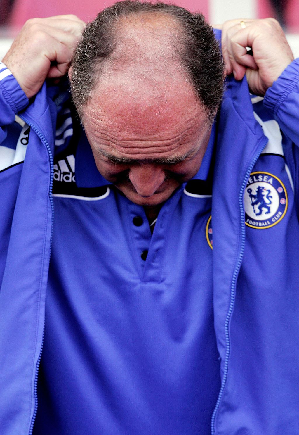 Luiz Felipe Scolari deixou o Chelsea sem ter vencido um único clássico na Inglaterra: segunda demissão na carreira do treinador | Carl de Souza/AFP
