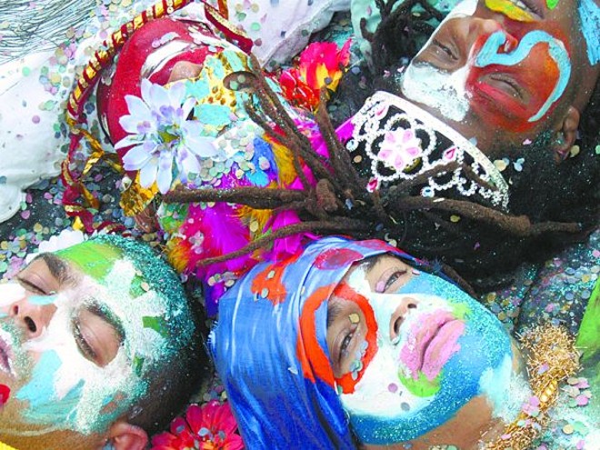 A banda carioca Nayah que tem música na novela Malhação, está em estúdio |