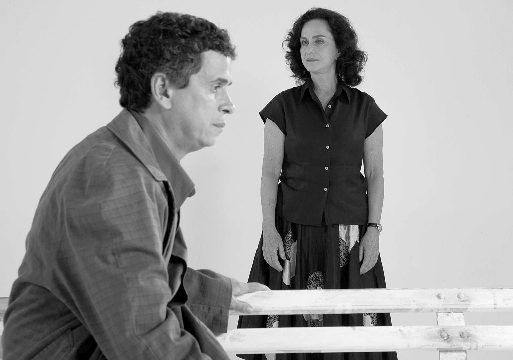 Por Um Fio: Regina Braga e Rodolfo Vaz atuam em adaptação do livro de Drauzio Varella | João Caldas