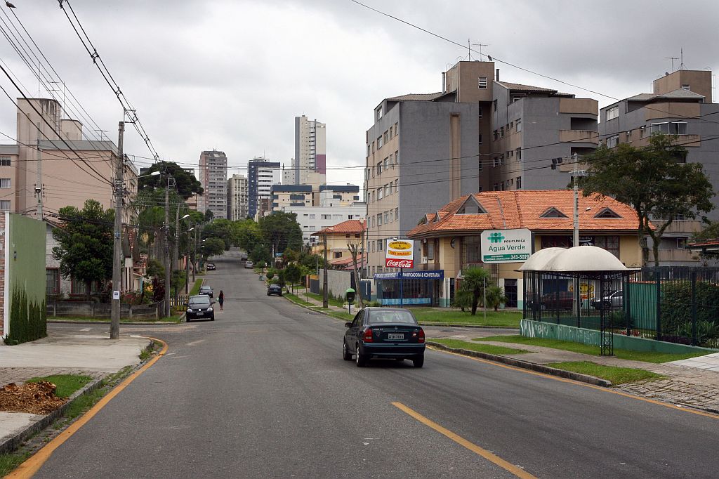 Rua Rio Grande do Sul: muitos condomínios e poucas ofertas | Priscila Forone/Gazeta do Povo