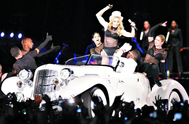 Madonna marcou uma das turnês mais lucrativas de 2008 | Sérgio Moraes/ Reuters