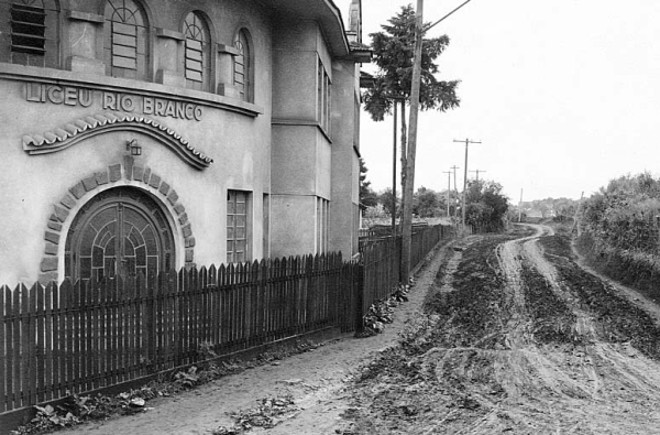 Liceu Rio Branco, na Rua Bispo D. José, em 1949 |