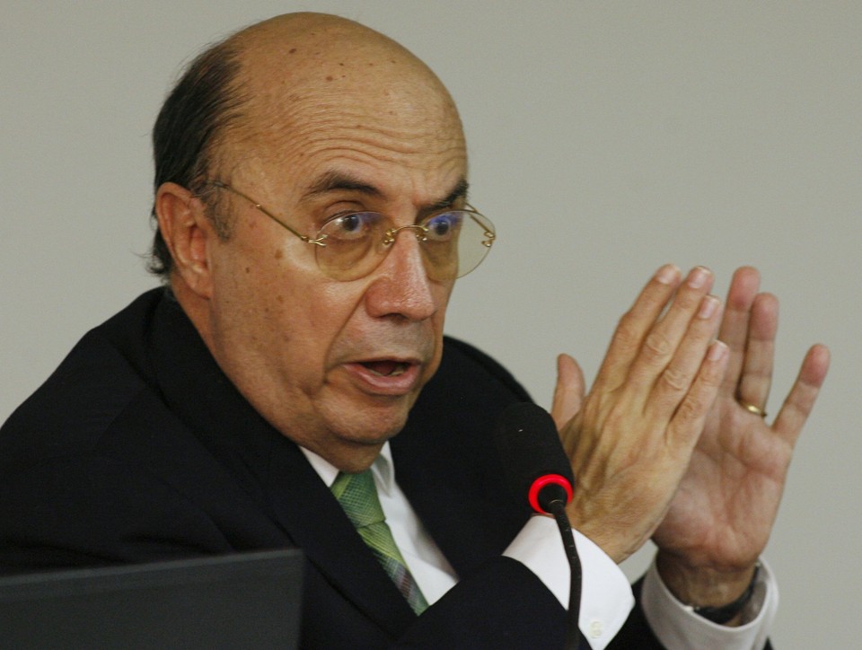 Segundo Meirelles, a queda do PIB no último trimestre de 2008 foi "fortemente influenciada" por ajustes de estoques em alguns setores da economia | Reuters/Jamil Bittar