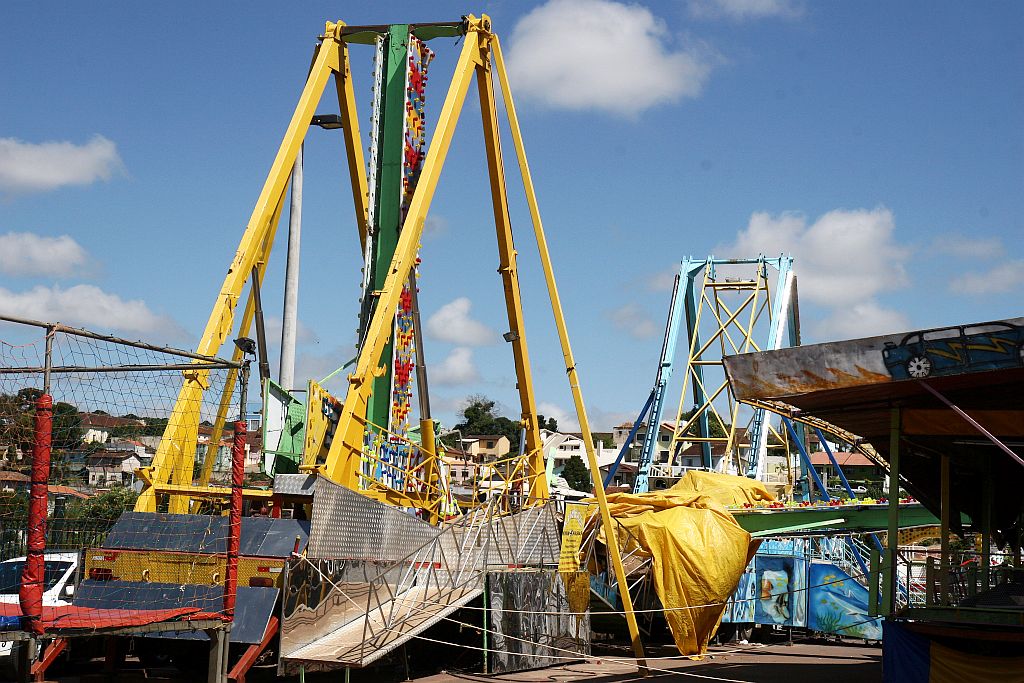 O Kamikaze que quebrou teria sido feito de forma artesanal e não tinha acompanhamento de um engenheiro responsável | Henry Milleo/Gazeta do Povo