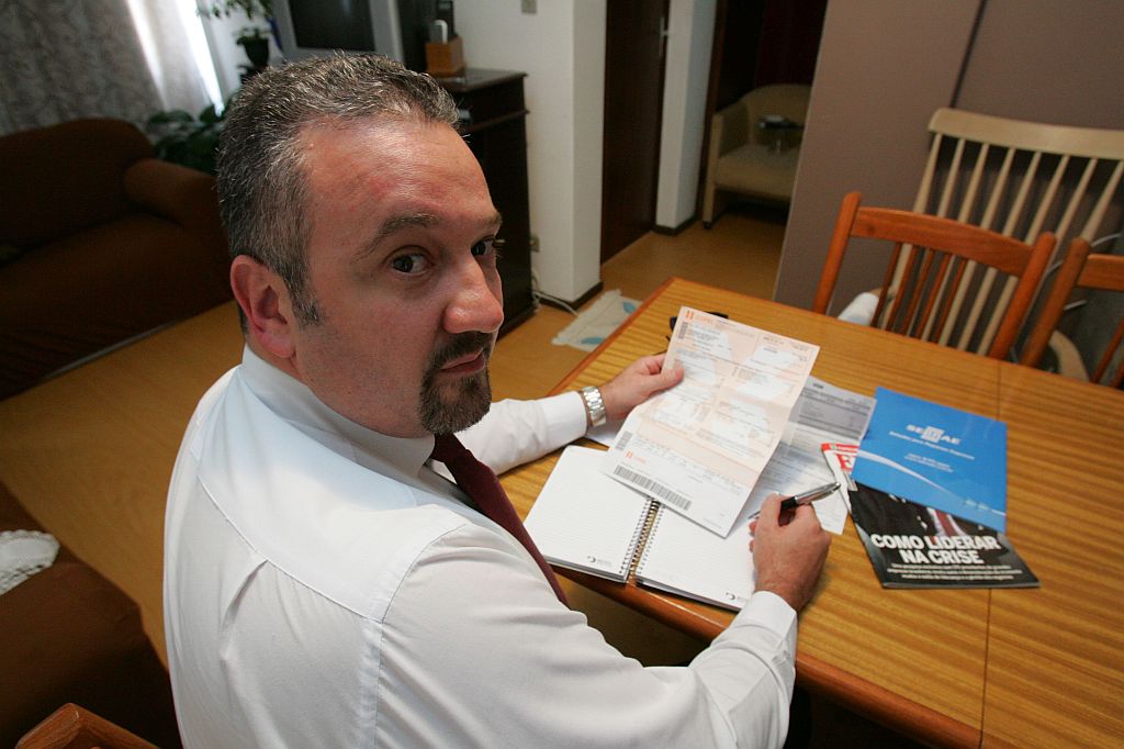 Roberto da Motta: sem tevê a cabo e com menos jantares | Daniel Castellano/Gazeta do Povo