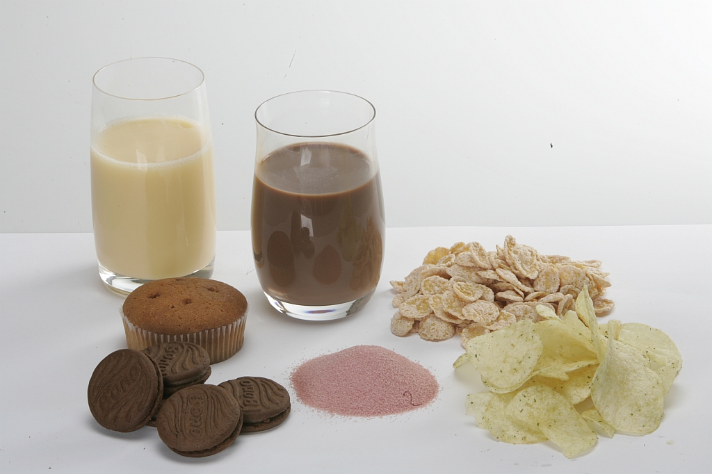 Achocolatados, biscoitos recheados, gelatina, salgadinhos, bolinhos e bebidas à base de soja foram reprovados nas pesquisas | Marcelo Elias/Gazeta do Povo