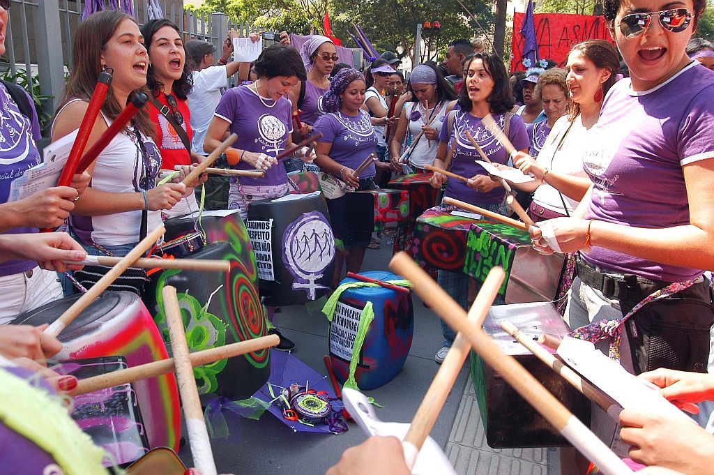 Em São Paulo, as passeatas foram organizadas por movimentos sociais, sindicatos e partidos de esquerda | Anderson Barbosa/Futura Press