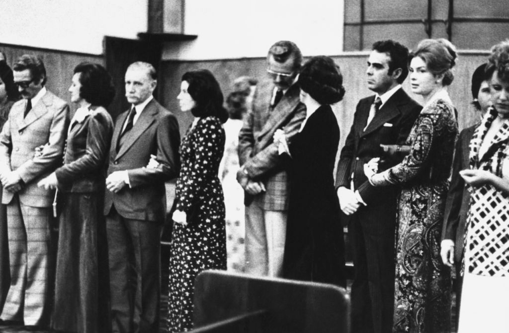 Terezinha com Francisco, em dois eventos sociais na década de 70: Nunca tive dúvidas de que ele era um grande homem | Arquivo pessoal