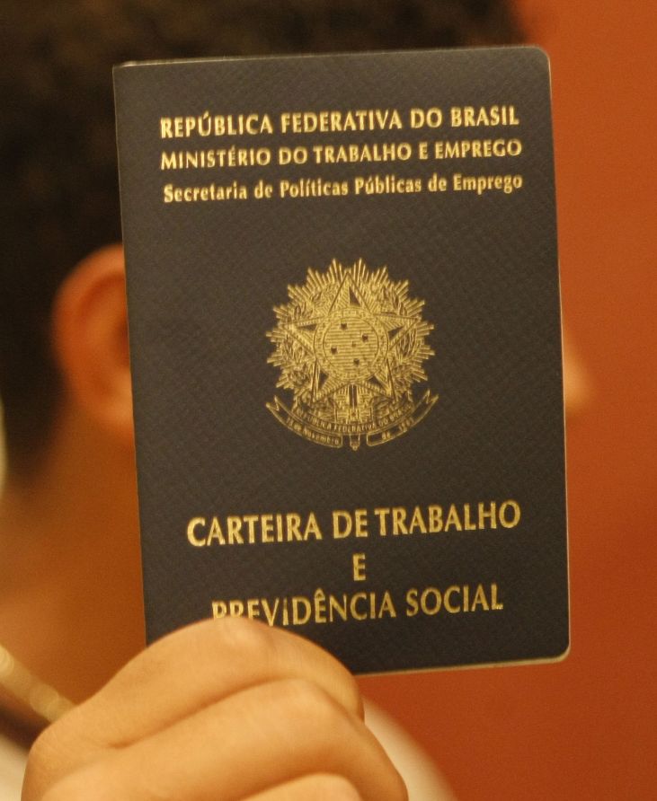 Serviços e construção civil foram os setores que impediram que desempenho fosse ainda pior | Arquivo/Gazeta do Povo