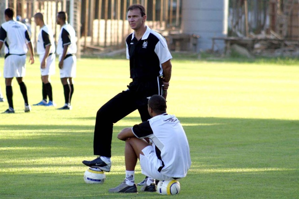 Aos 40 anos, Velloso tem no currículo de treinador passagens por América de Rio Preto e Grêmio Catanduvense | Guilherme Dionízio/Futura Press