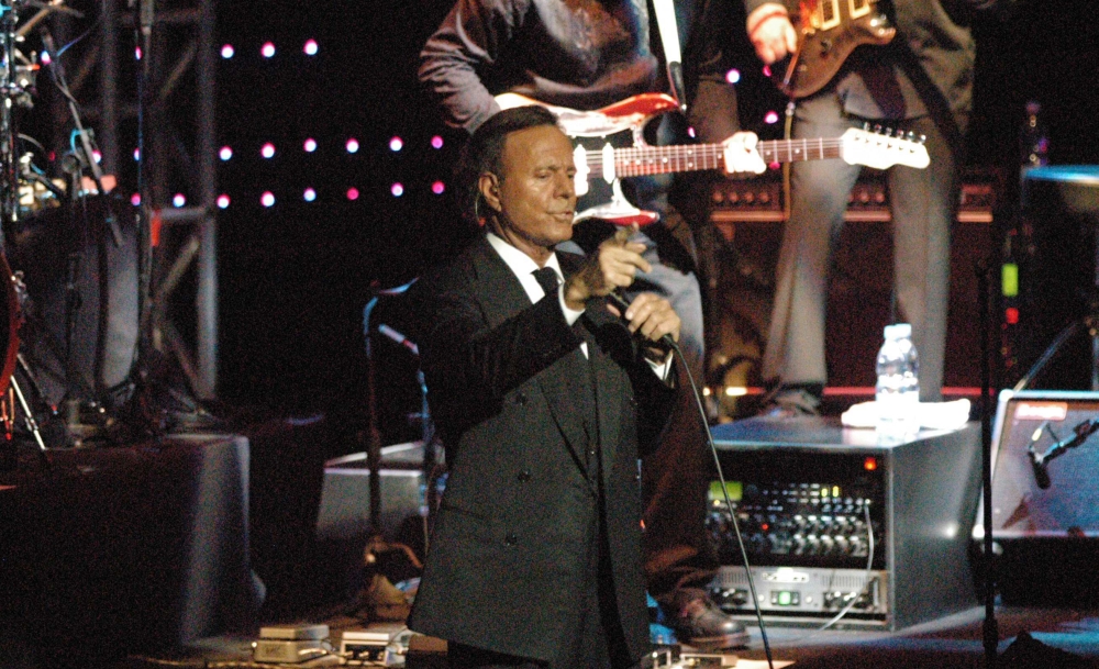 Julio Iglesias traz turnê ao Paraná | Valterci Vasconcelos