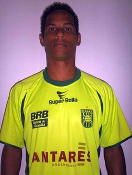 Atacante Bebeto interessa ao Paraná, mas ainda tem várias pendências para resolver antes de chegar ao Tricolor | Reprodução / SE Gama