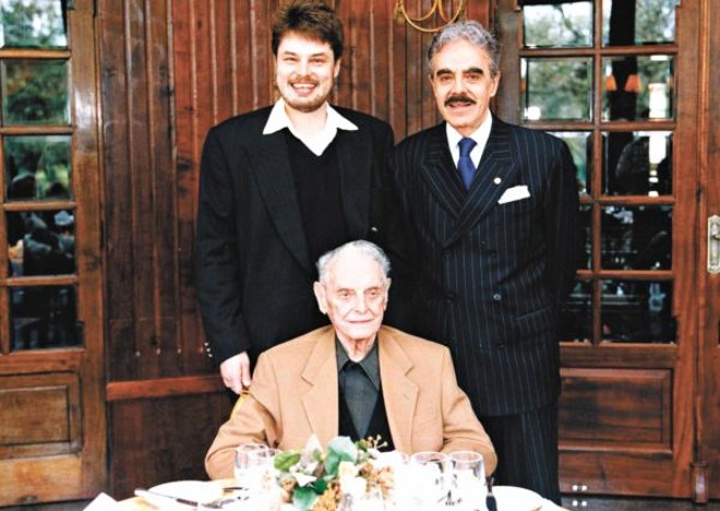 Três gerações da família Cunha Pereira: Francisco Neto; Francisco pai; e o desembargador Francisco Cunha Pereira, que morreu em 1999, aos 102 anos |