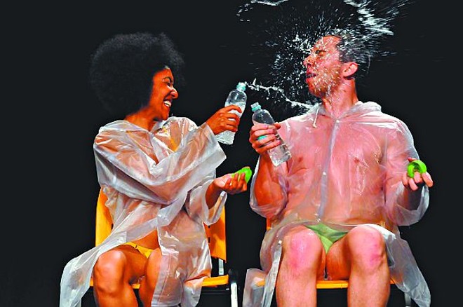 Fala Comigo como a Chuva impressionou o público mineiro, agora é a vez do curitibano |