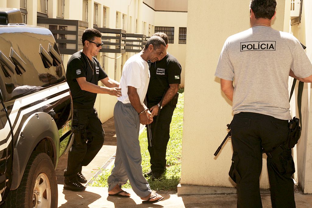 Jair Correa chega para prestar depoimento à Justiça de Guaíra | Osmar Nunes/Gazeta do Povo