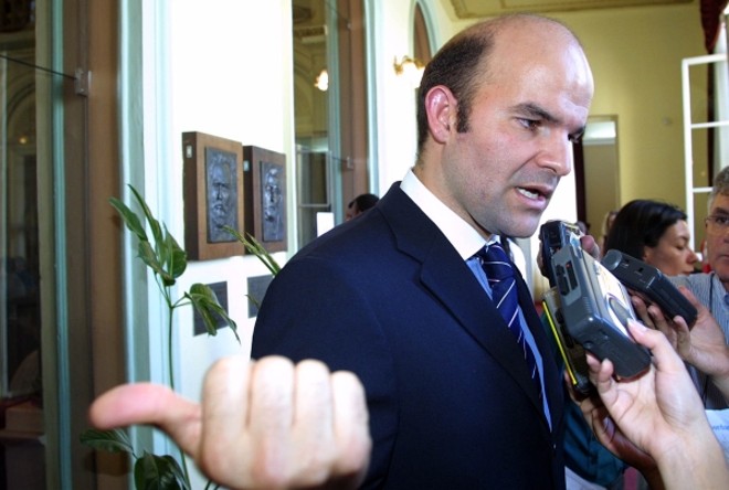 Marcelo Almeida: mais vereadores? Tô fora. |