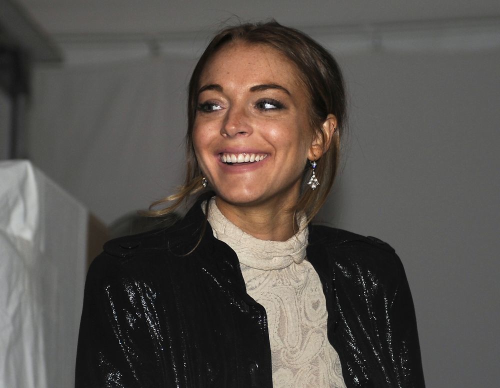 Lindsay Lohan: atriz tem que se entregar à polícia | AFP