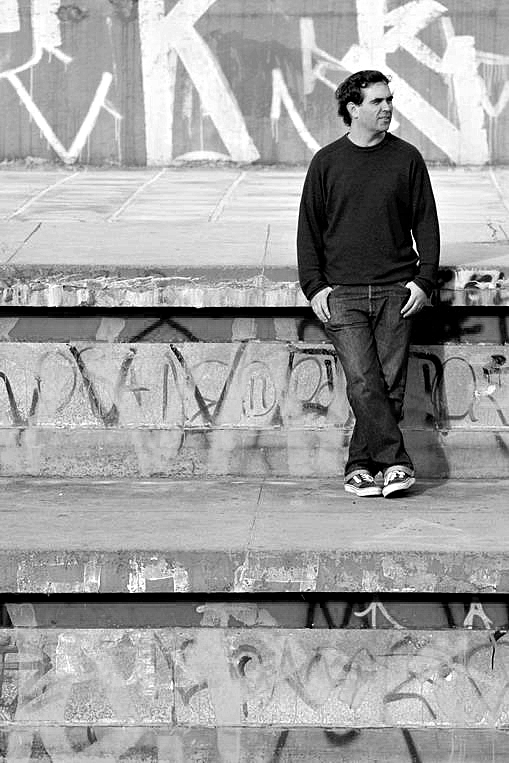 Caio Marques já teve músicas do novo EP divulgadas por uma rádio em Nova Iorque | Divulgação/Theo Marques