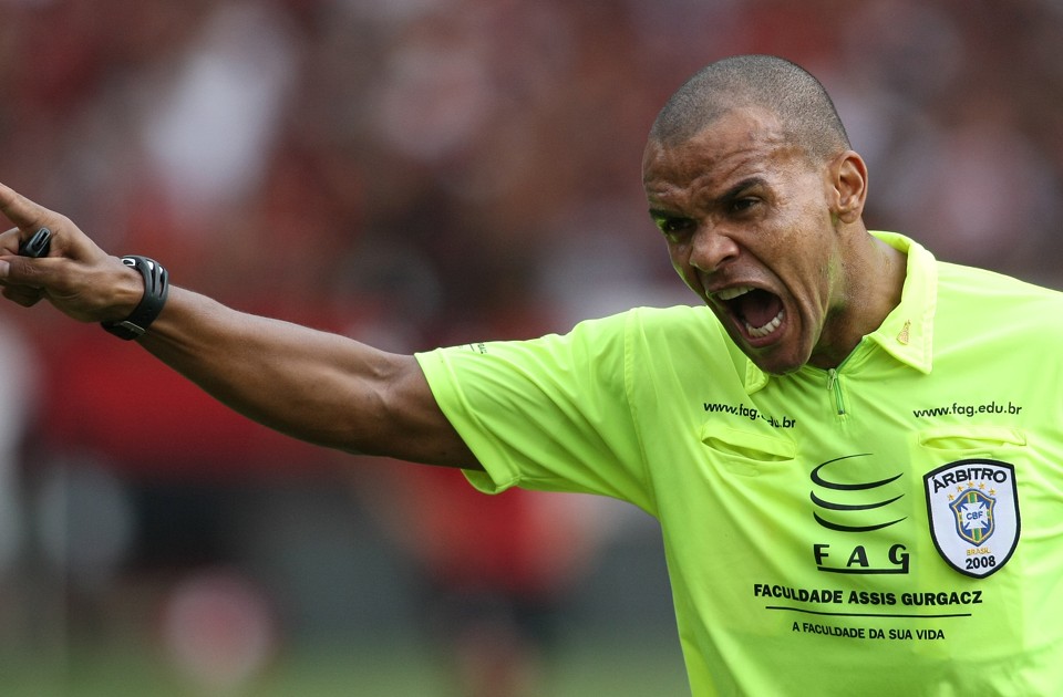 Edivaldo Elias da Silva foi sorteado para apitar o Atletiba deste domingo na Arena | Rodolfo Bührer / Gazeta do Povo