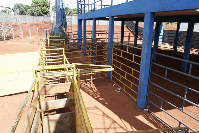 Prefeitura é a responsável pela organização do rodeio e pelo espaço da arena |