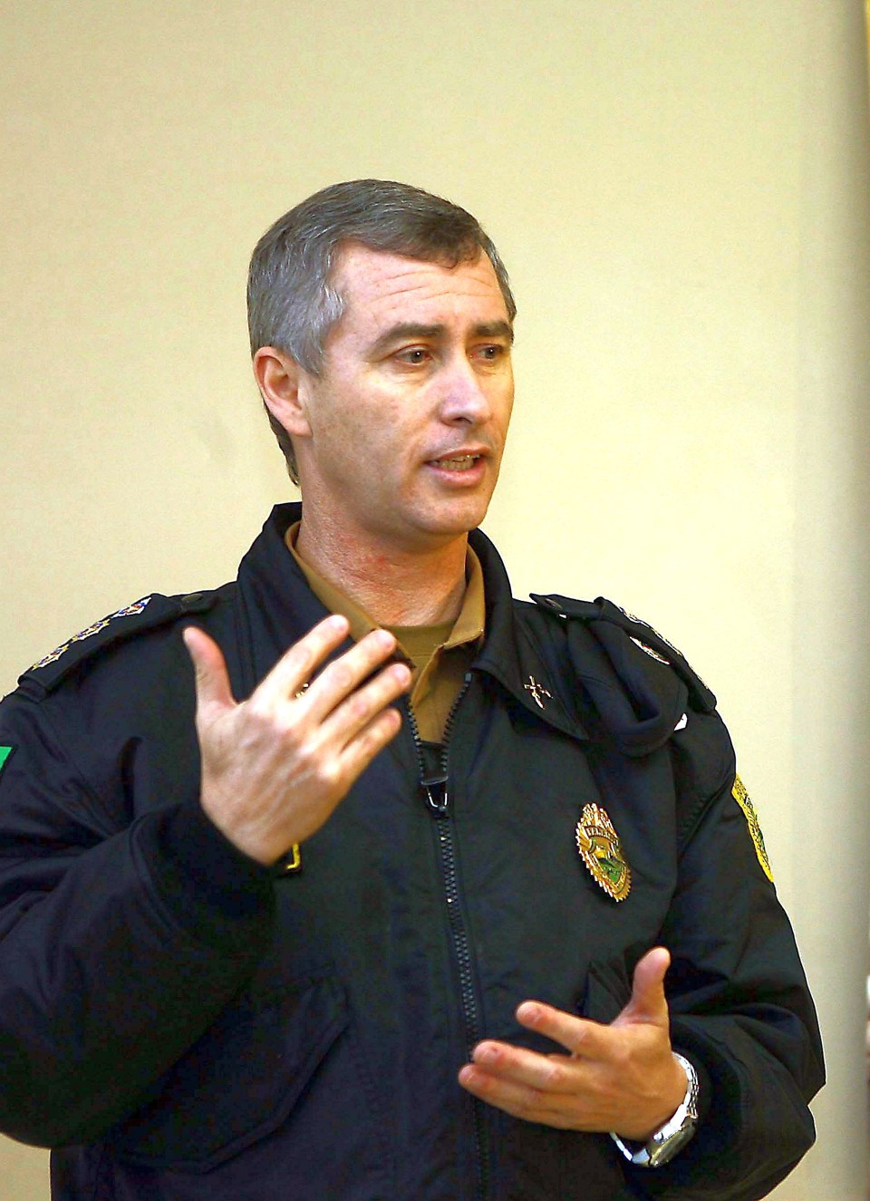 "Torcedor é quem vai para o campo comemorar e até chorar pelo seu time. Quem faz vandalismo é marginal com camisa de clube", afirma o comandante da PM | Hedeson Alves / Gazeta do Povo