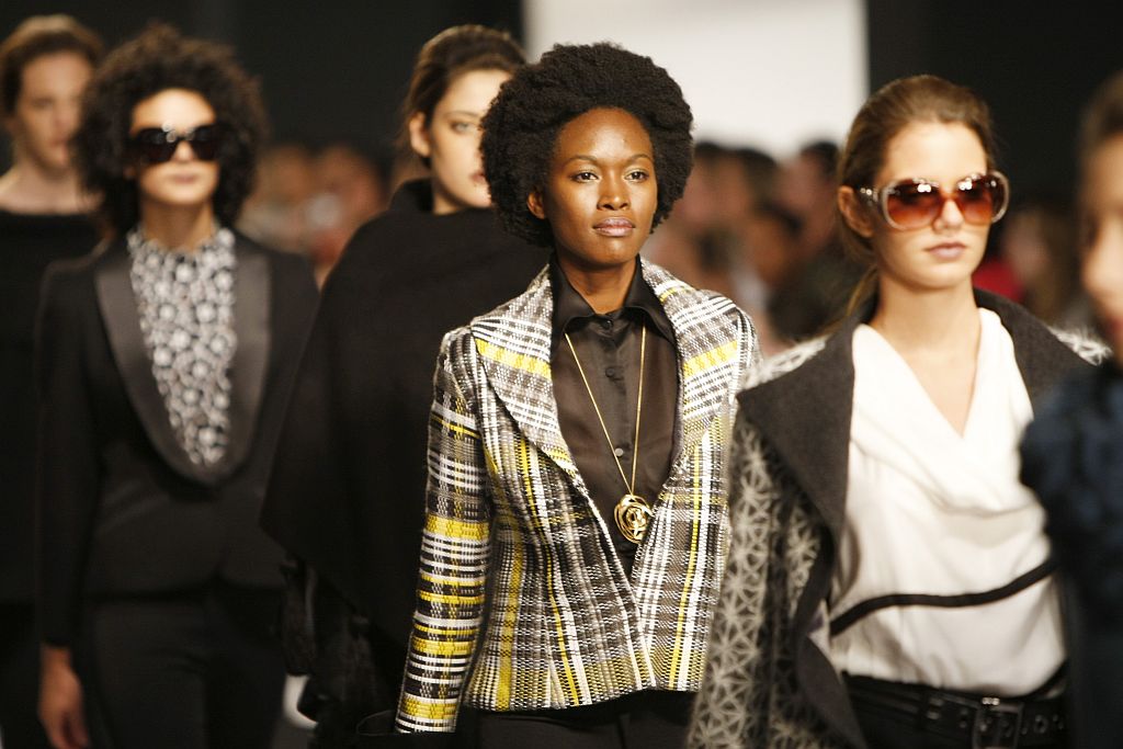 Amanda Guimarães, uma das duas modelos negras que participaram do Crystal Fashion, realizado nesta semana, em Curitiba | Antonio Costa/Gazeta do Povo