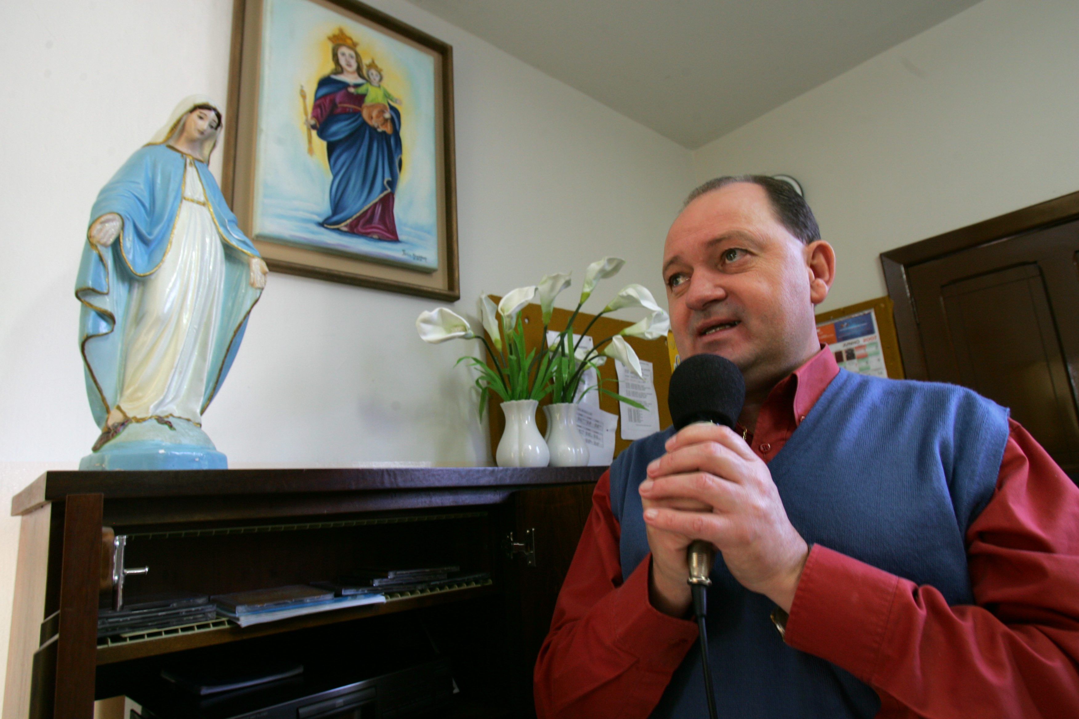 Padre Leocádio se sente perseguido por apoiar e participar de movimentos sociais | Marcelo Elias - Gazeta do Povo