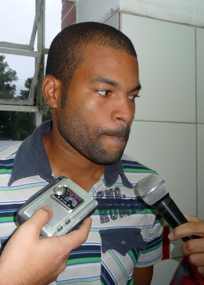 Lenílson compreendeu a aflição da torcida, mas garante que protestos não podem se transformar em agressões | 