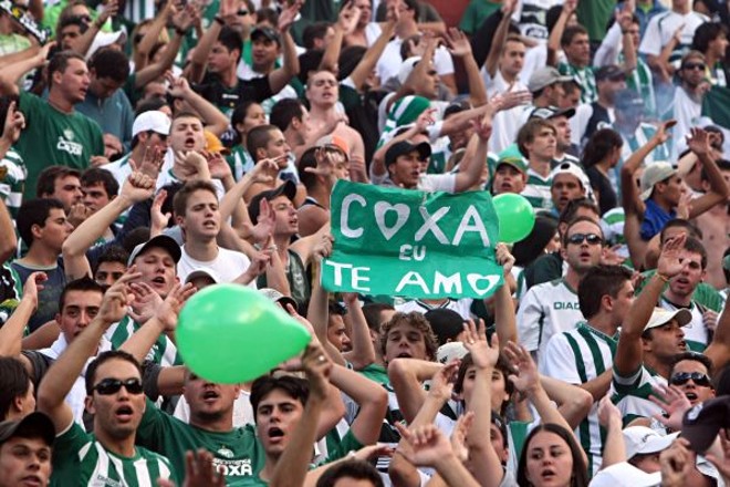 ... a derrocada do maior rival | 